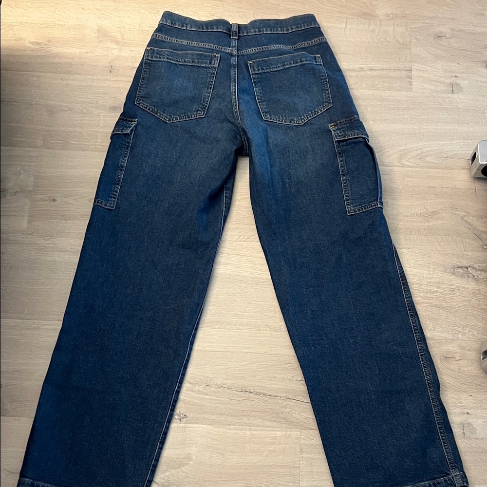 GAP Women's Relaxed Blue Jeans - Picture 3 of 4